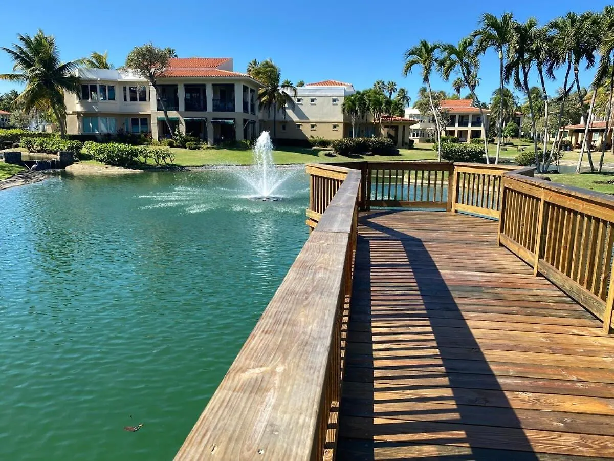 Feriehus Villa De Palma -Oceanfront Community W Generator Sabana  Puerto Rico